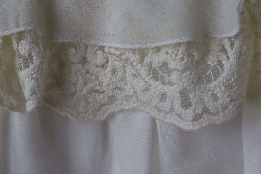 ERMANNO SCERVINO BABY GIRLS IVORY EMBROIDERED CHIFFON DRESS 4 YEARS - Image 4