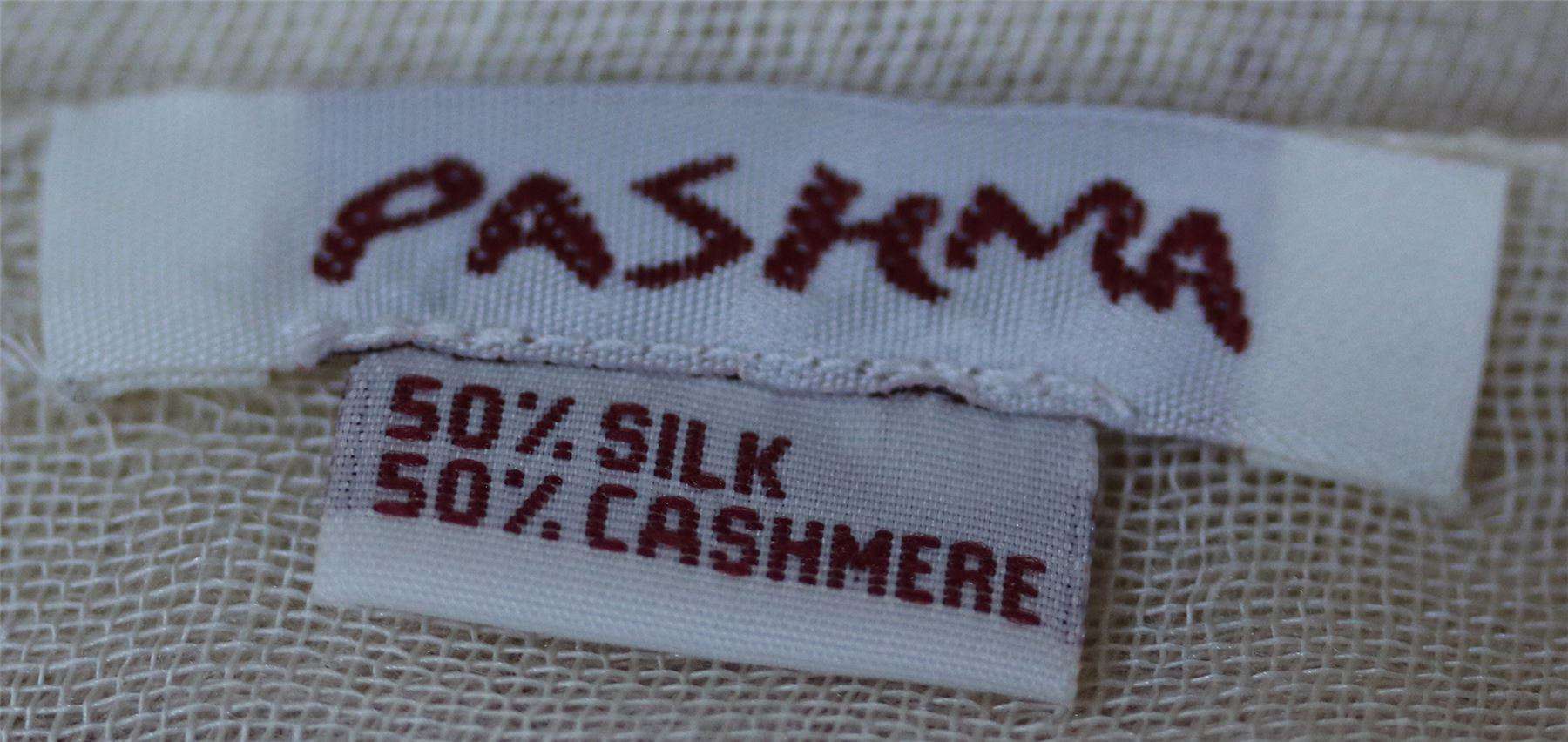 PASHMA SIGNATURE ABSTRACT PRINT SCARF - Image 3